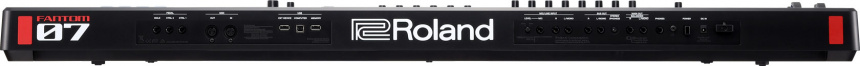 Roland Fantom 07 Trasera